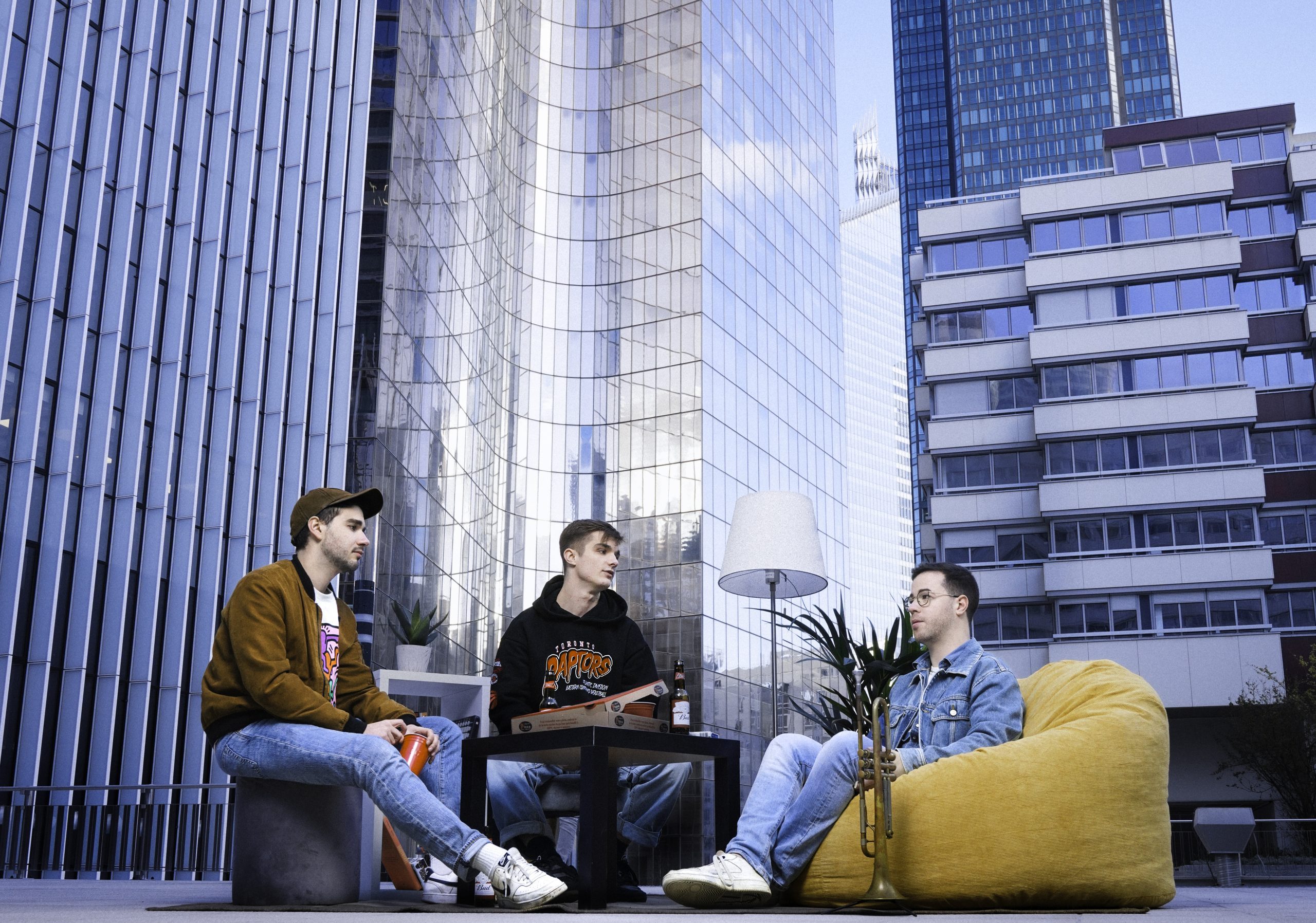 Des actions culturelles pour sensibiliser les jeunes à la création musicale avec Semra